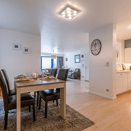 Charming Apartment Near The Beach Blankenberge Exteriör bild