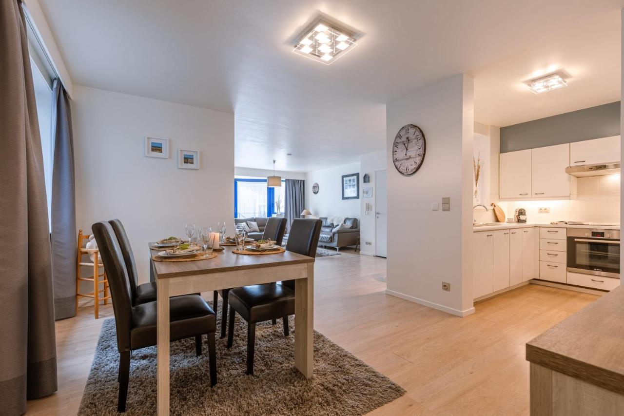 Charming Apartment Near The Beach Blankenberge Exteriör bild
